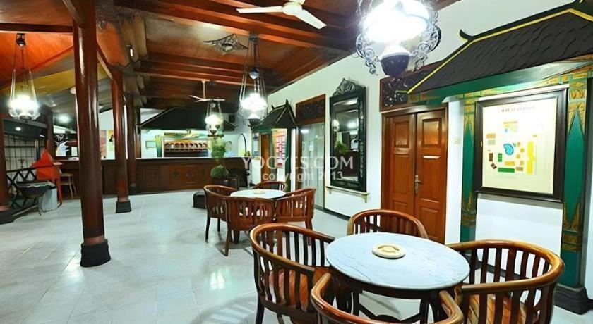 Hotel Batik