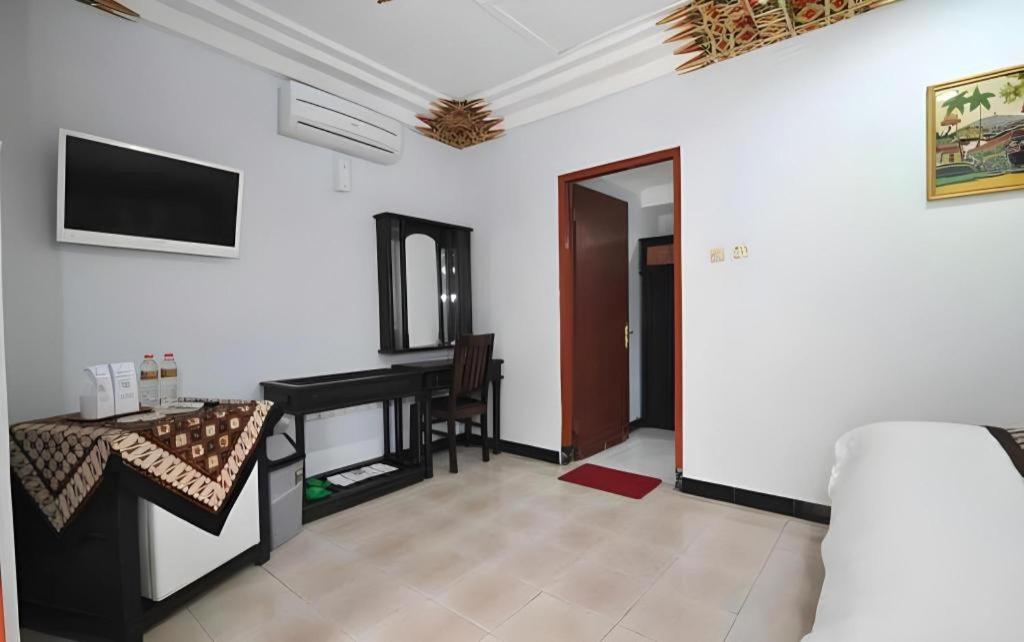 Hotel Batik *